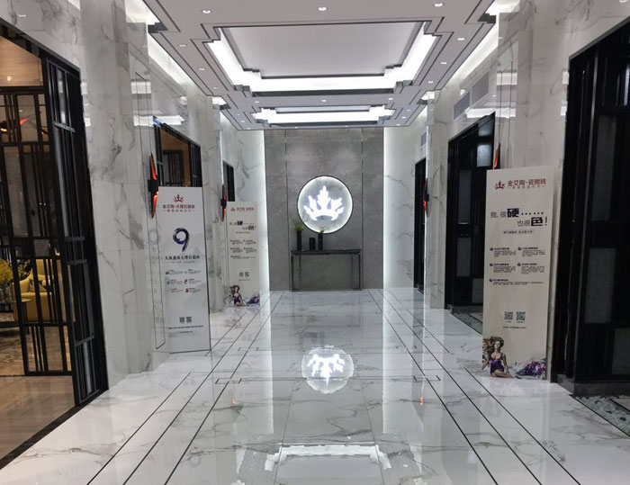  许多业主会以为在冬季不适合装修，，，，，，这也是让许多装修公司没有步伐继续与客户相同下去。。。。。。着实在冬季装修也有他的利益，，，，，，现在陶瓷一线品牌mansion88小编告诉您，，，，，，冬季装修注重事项有哪些？？？？列位业主看了也就不会再以为冬季不适合装修了。。。。。。